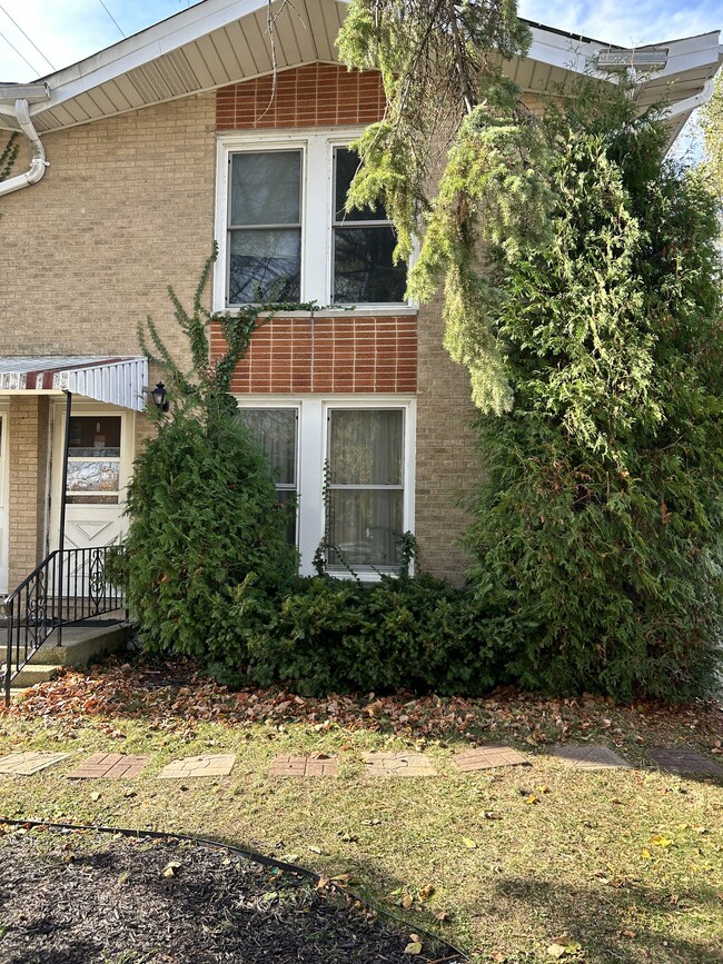 Photo - 1726 Hickory St Townhome