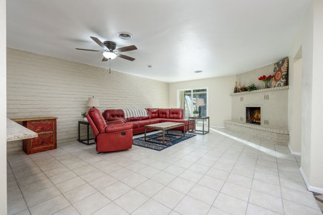 Photo - 2906 Sundown Rd