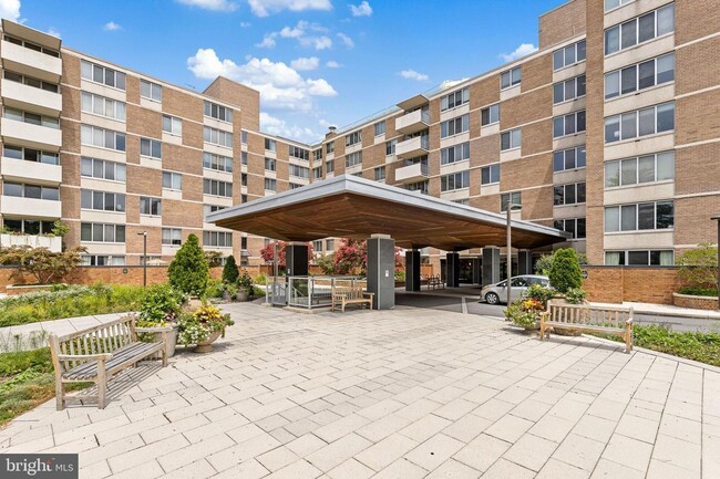 Amenities GALOR! All Energy Utilities Incl... - Amenities GALOR! All Energy Utilities Incl... Condo