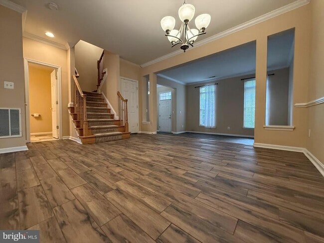 Building Photo - 22949 Fanshaw Square