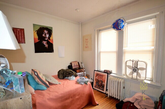 Photo - 54 Egmont St Unit 2