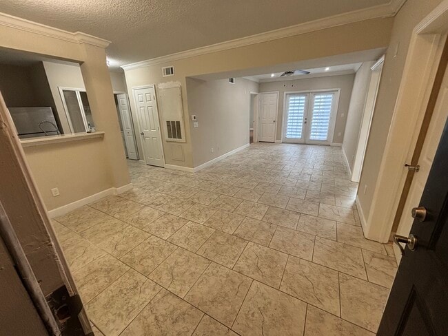 Photo - 206 E South St Unit 4007