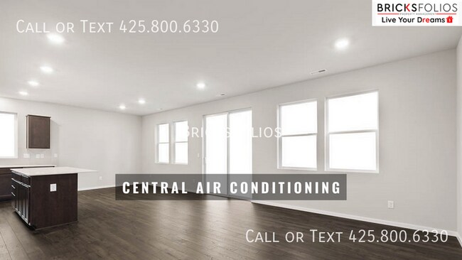 Photo - Your Dream Home Awaits: Experience Comfort at Puyallup with Bonus Offer !