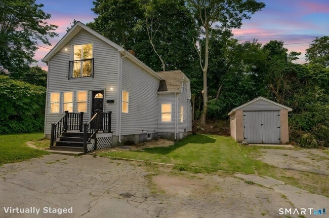 Photo - 115 Pequot Ave