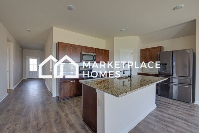 Photo - 109 Border Ct