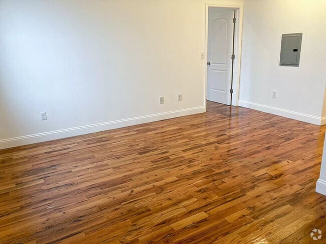 Building Photo - 146 Main St Unit 401 Rental