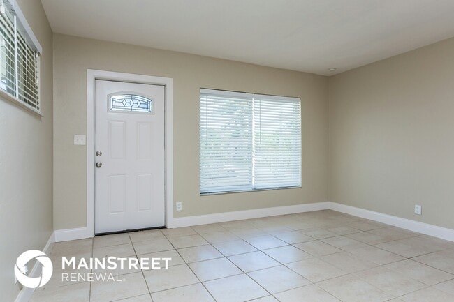 Photo - 410 NW 51st Ct