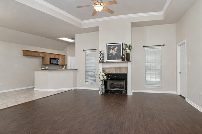 3714 Ridgemont Dr