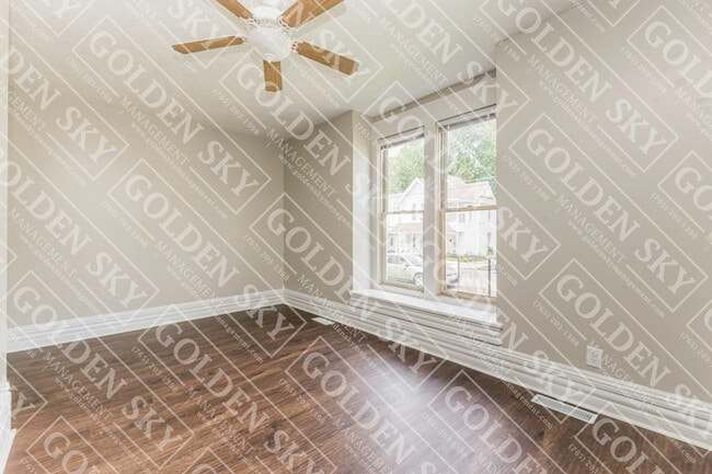 Photo - 805 W Main St Unit 1