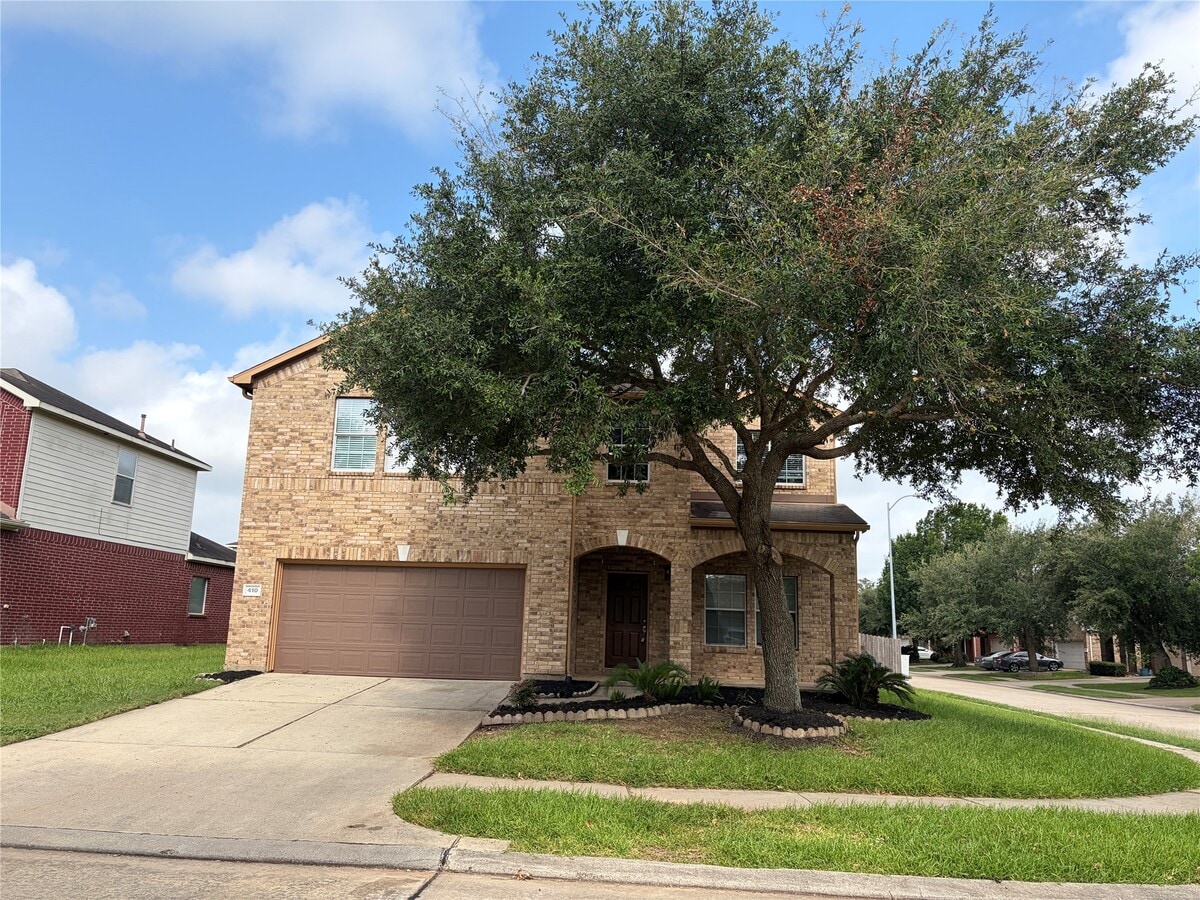 Photo - 410 Sunwood Glen Ln