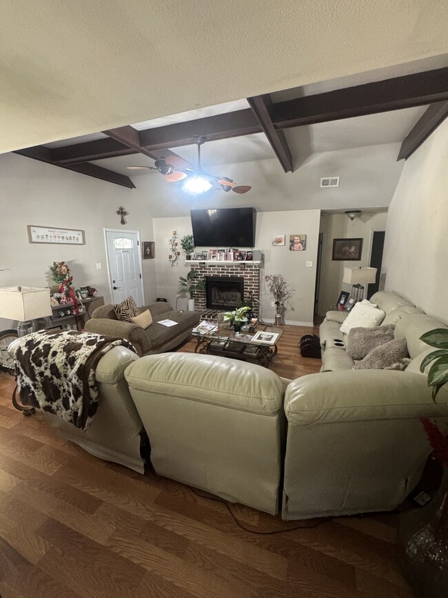Photo - 70319 L St