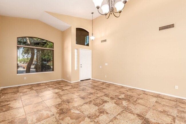 Photo - Beautiful 4 Bedroom Home in Johnson Ranch!
