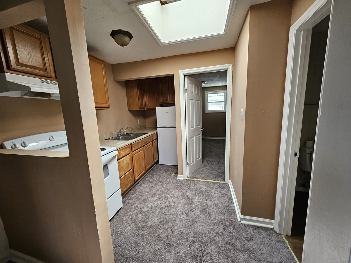 Photo - 108 Carter St