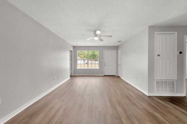 Photo - 3 Bedroom/ 2 Bathroom ready December 10th!