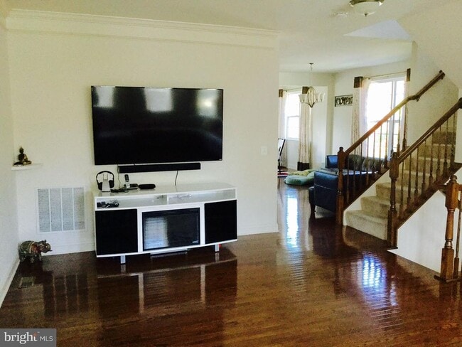 Building Photo - 42258 Castle Ridge Square