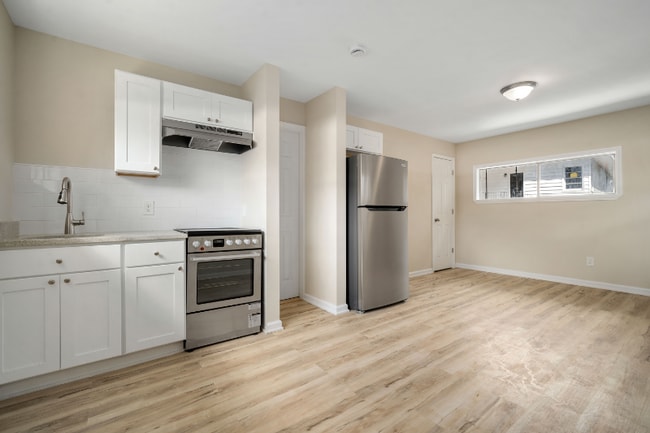 Building Photo - 8 S Reed Ave Rental
