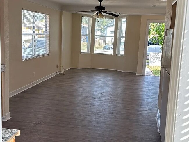 Photo - 2521 18th Ave S