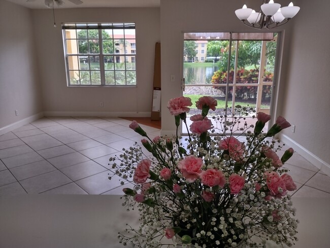 Photo - 4620 Saint Croix Ln Unit #9