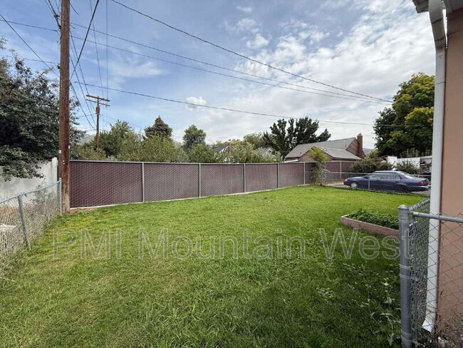 Photo - 142 N 200 W Unit 142
