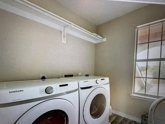 Photo - 322 Ashley Oak Ln