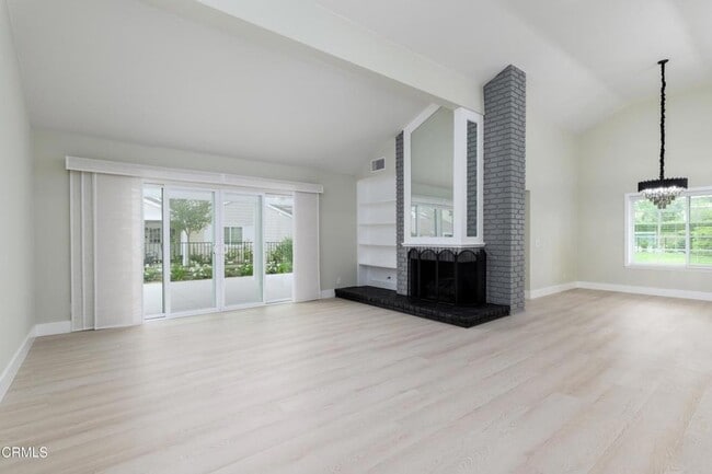 Photo - 1125 Stoneybrook Ln