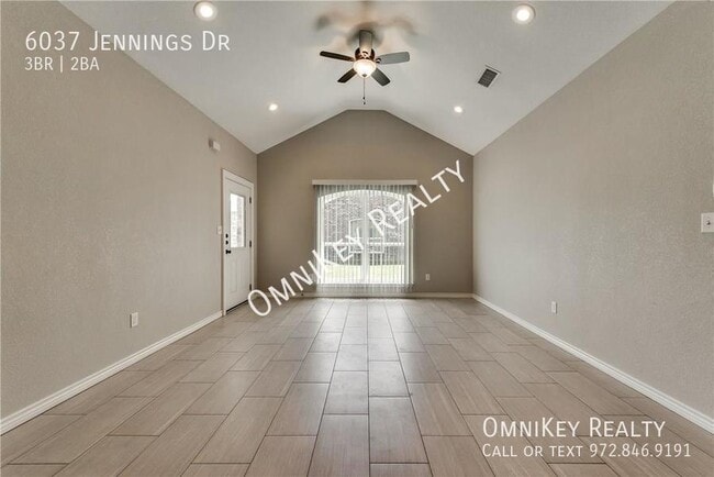 6037 Jennings Dr
