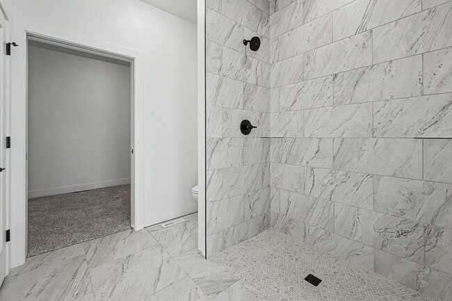 Photo - 1326 Heights Ct