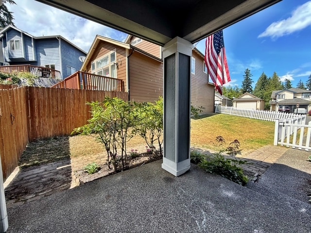 Photo - 1059 NW Gladiola Ct