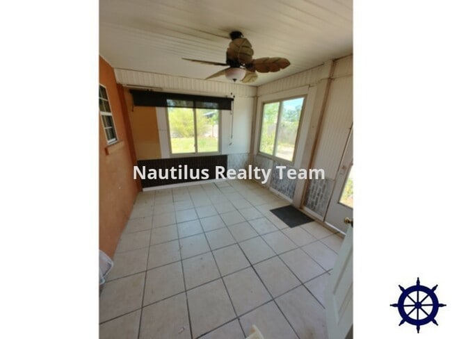 Photo - 1706 E 6th St