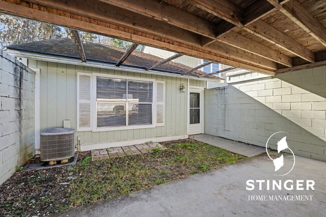 Photo - 900 Brotherhood Rd