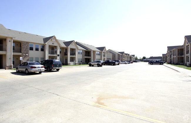 Oak Timbers Skiatook