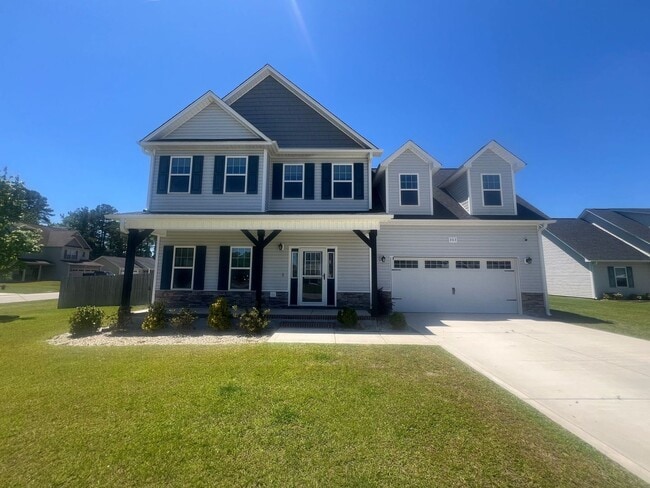 Building Photo - 303 Breezeway Dr