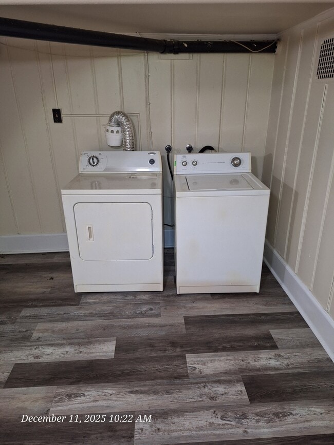 Washer & Dryer (Apt A) - 5105 Belair Rd Unit A