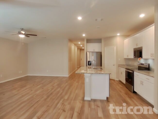 Photo - 5907 Noah Pl