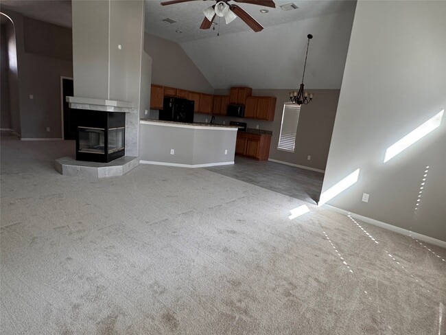 Photo - 911 Cascade Ridge