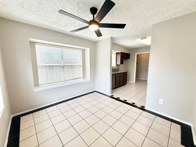 503 Penwood Ct
