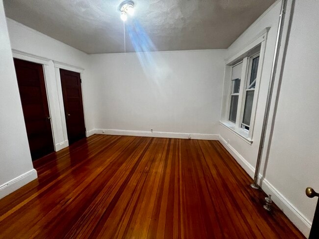 Photo - 807 Centre St Unit 2