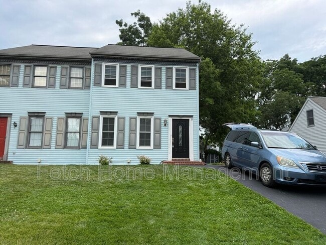 Building Photo - 55 Beech Ln