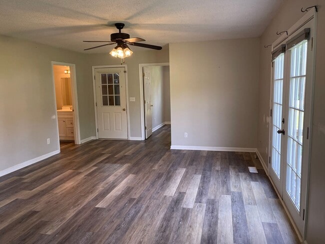 Photo - 425/427 E 2nd Ave Unidad 425