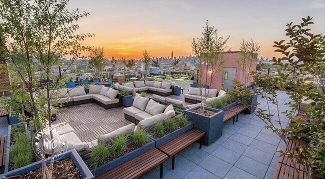 Photo - 17 Monitor St Unit 2i