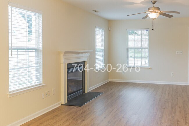 Photo - Large Beautiful house 4 bed 2.5 bath
