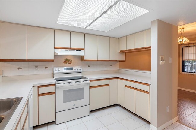 Photo - 2651 Michael Pl Unit 104
