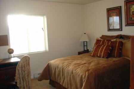 Jasmine Circle Apartments