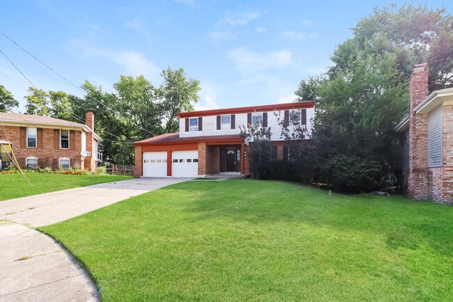 Photo - 9932 Greenriver Dr