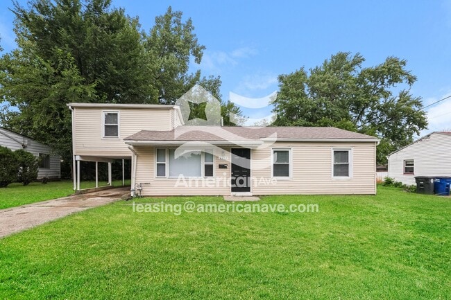 Building Photo - 3353 Forent Ave