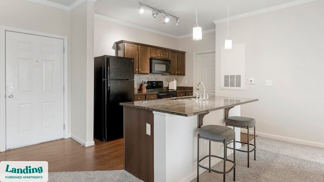 Photo - 97 Market Point Dr Unidad 1012.1407998