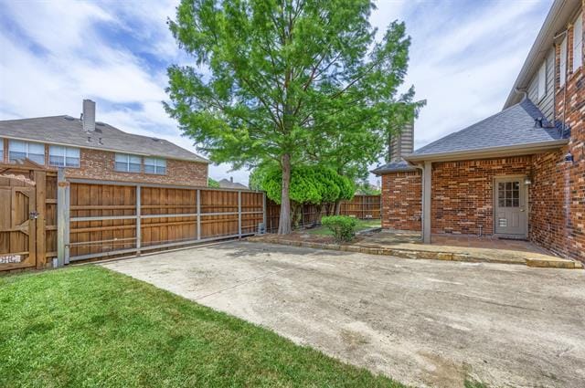 Photo - 6609 Amesbury Ln