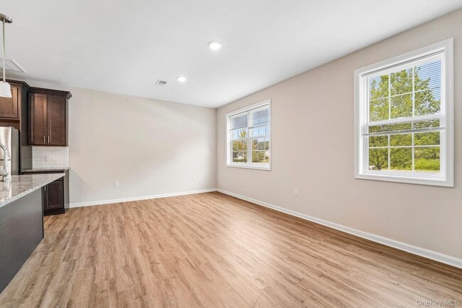226 Tower Ridge Cir