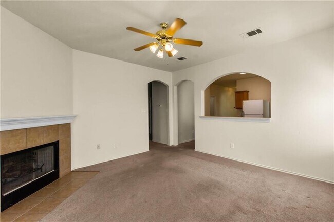 Photo - 603 Wiley St