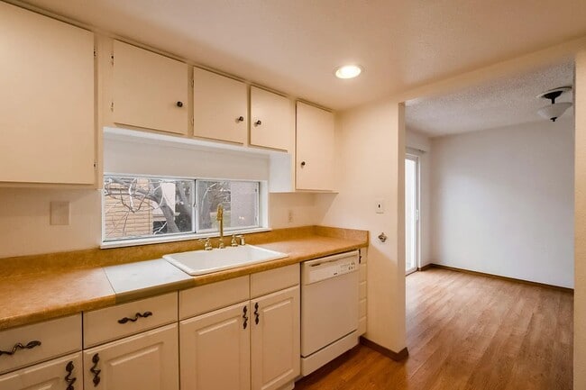 Photo - 3501 Juan Tabo Blvd NE Unit J8